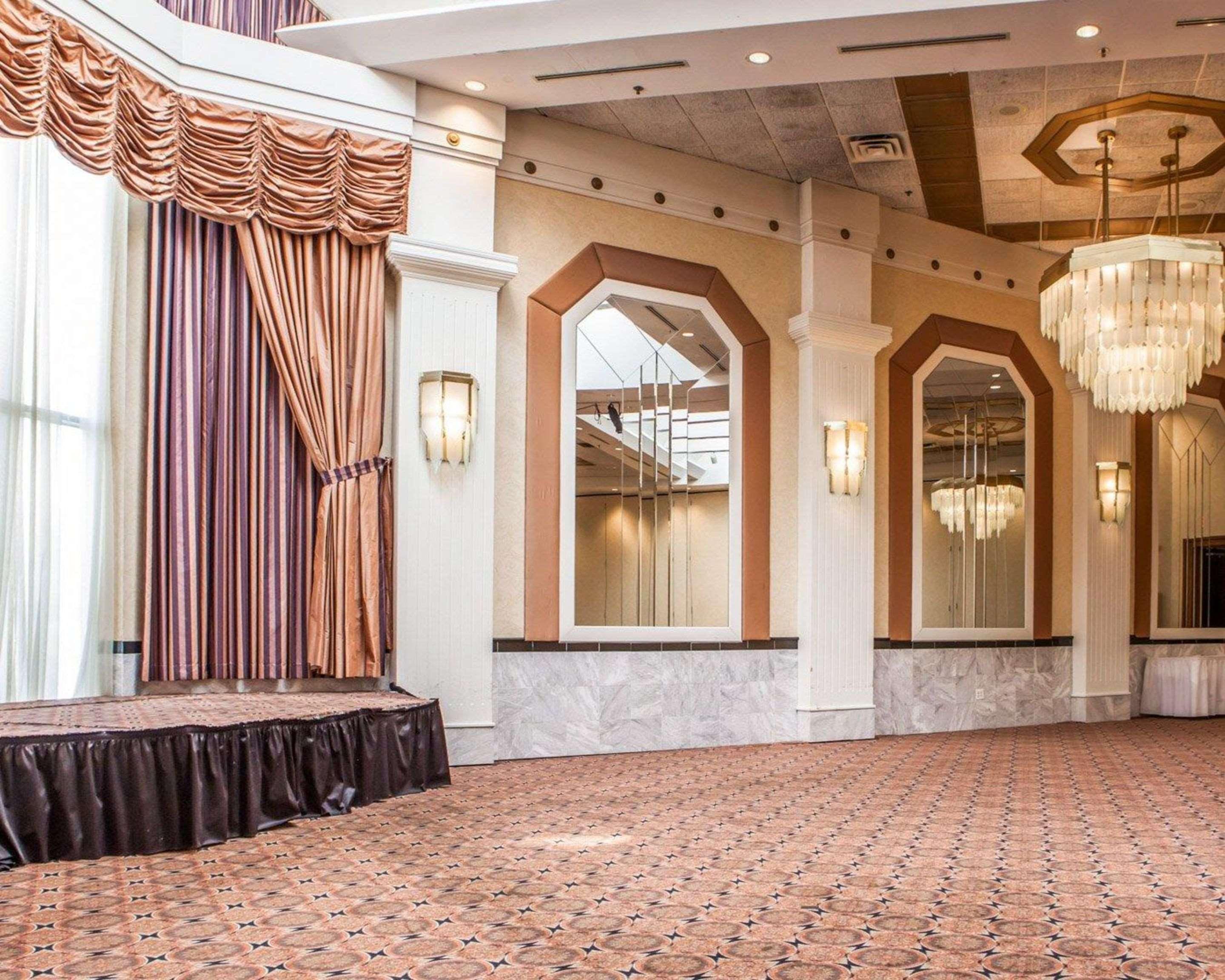 Quality Inn & Suites Orland Park - Chicago Екстер'єр фото