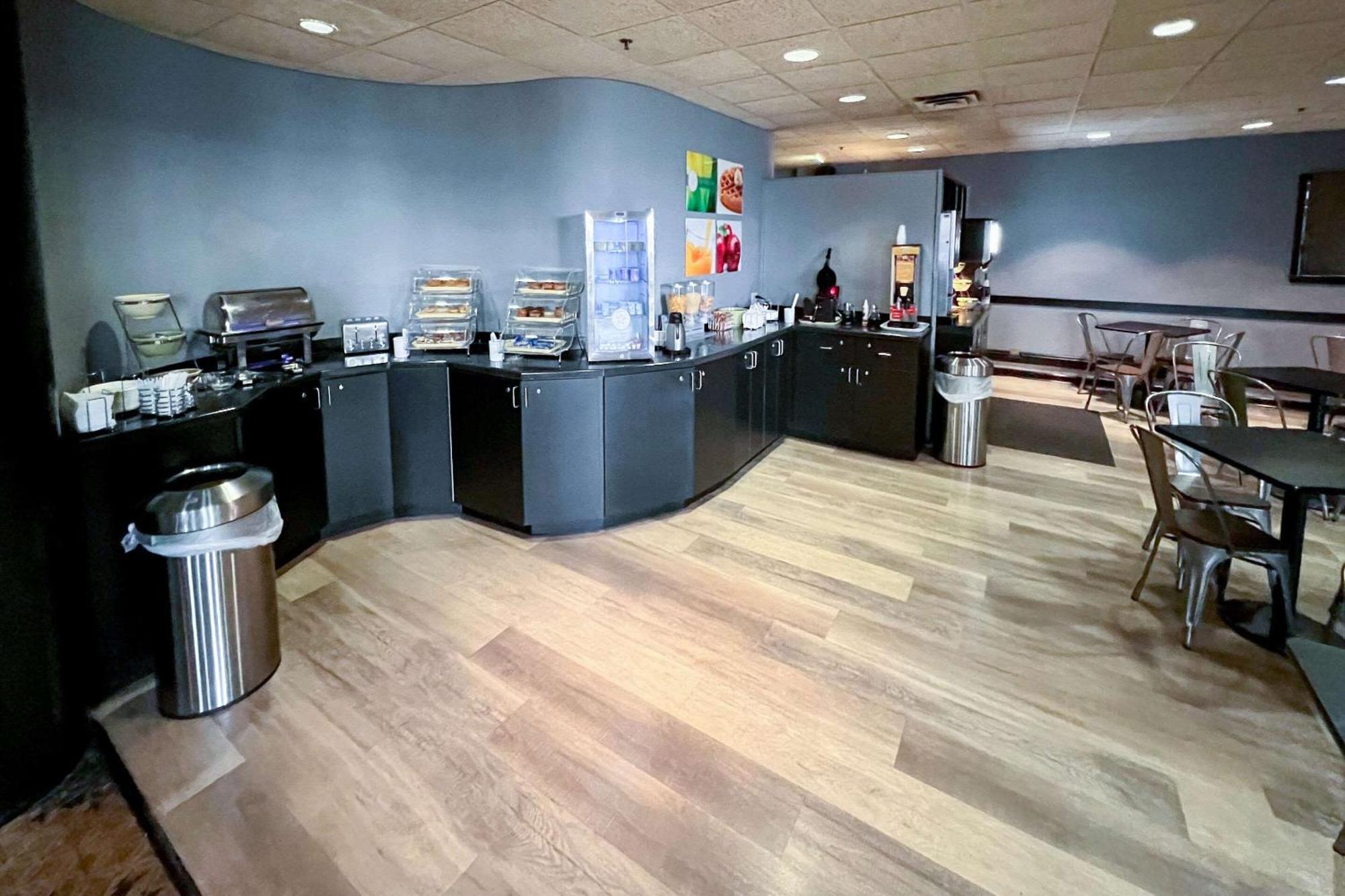 Quality Inn & Suites Orland Park - Chicago Екстер'єр фото