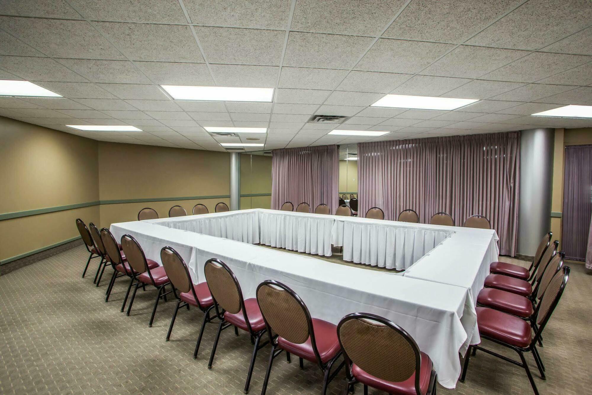 Quality Inn & Suites Orland Park - Chicago Екстер'єр фото